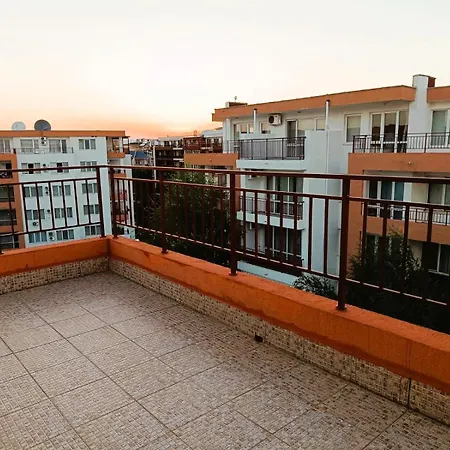 Riviera Apartment Rawda